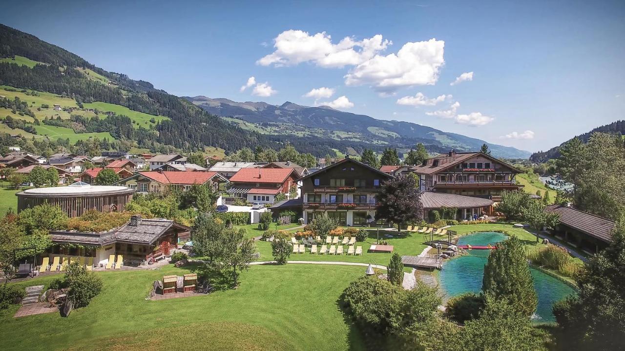 Wanderhotel Kirchner Bramberg am Wildkogel Exteriör bild