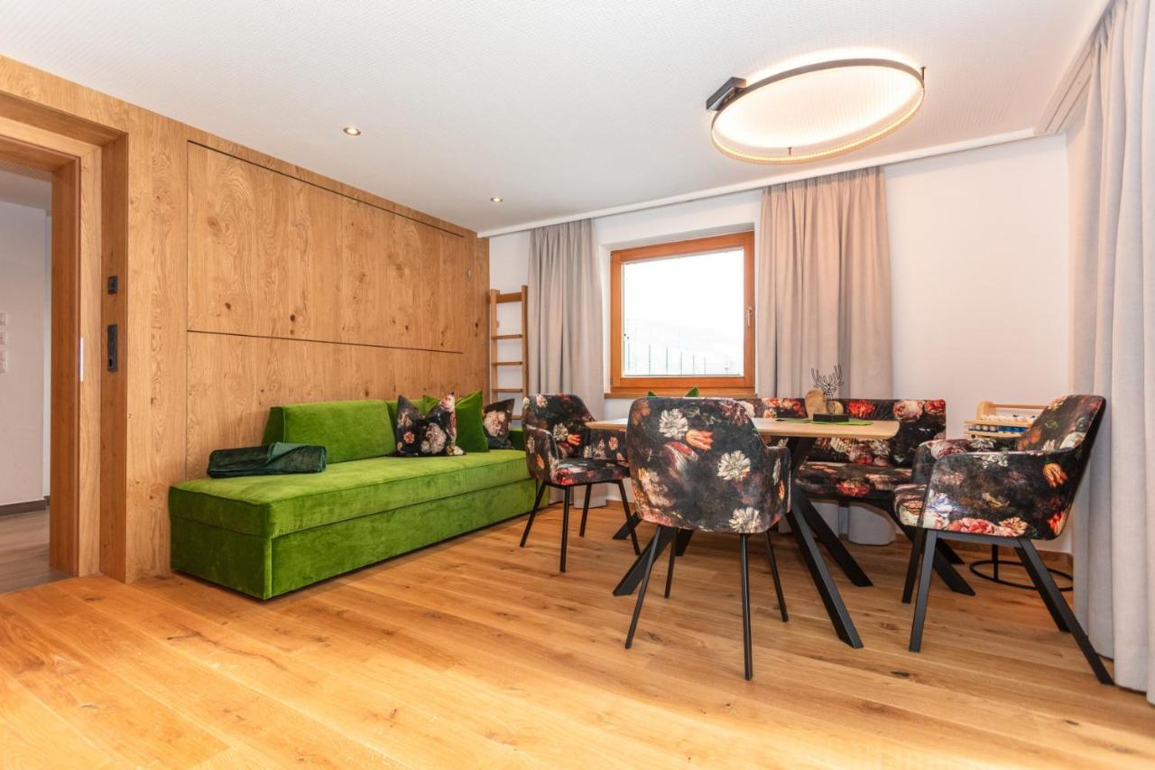 Wanderhotel Kirchner Bramberg am Wildkogel Exteriör bild