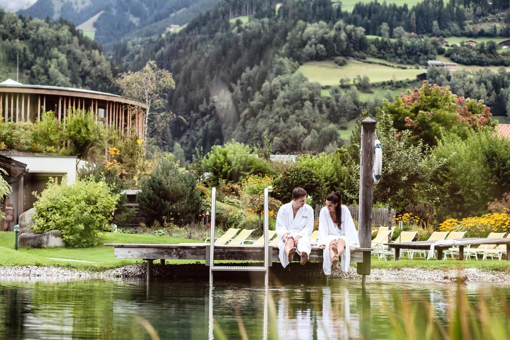 Wanderhotel Kirchner Bramberg am Wildkogel Exteriör bild